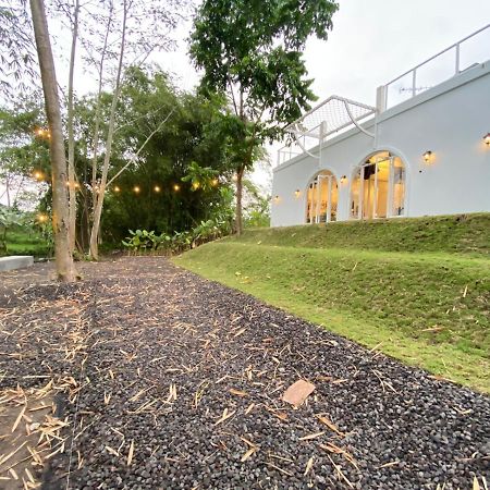 Karabineri Private Pool Jogja Villa Ngaglik Ngoại thất bức ảnh