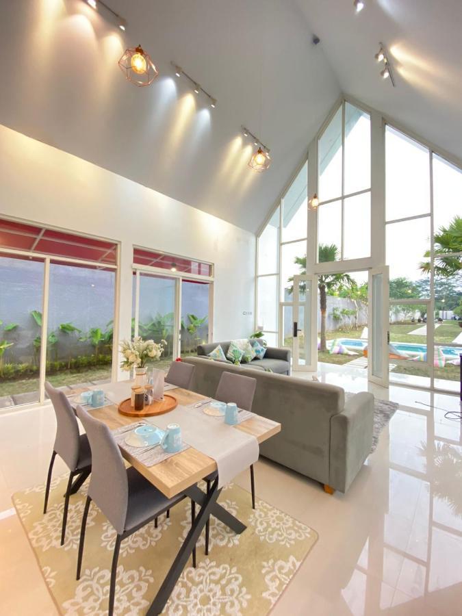 Karabineri Private Pool Jogja Villa Ngaglik Ngoại thất bức ảnh